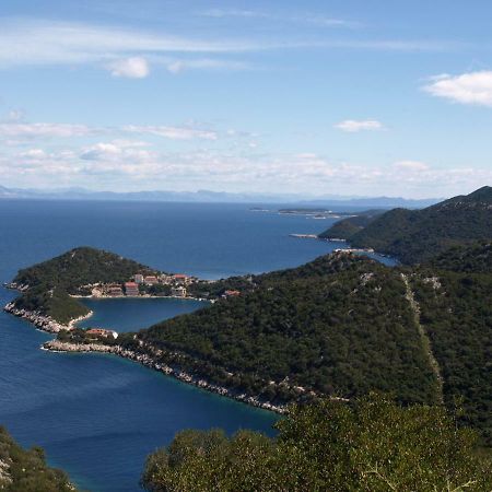 Apartments Luza Lastovo Экстерьер фото