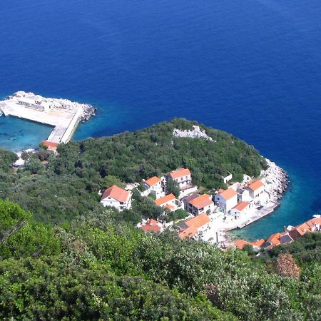 Apartments Luza Lastovo Экстерьер фото
