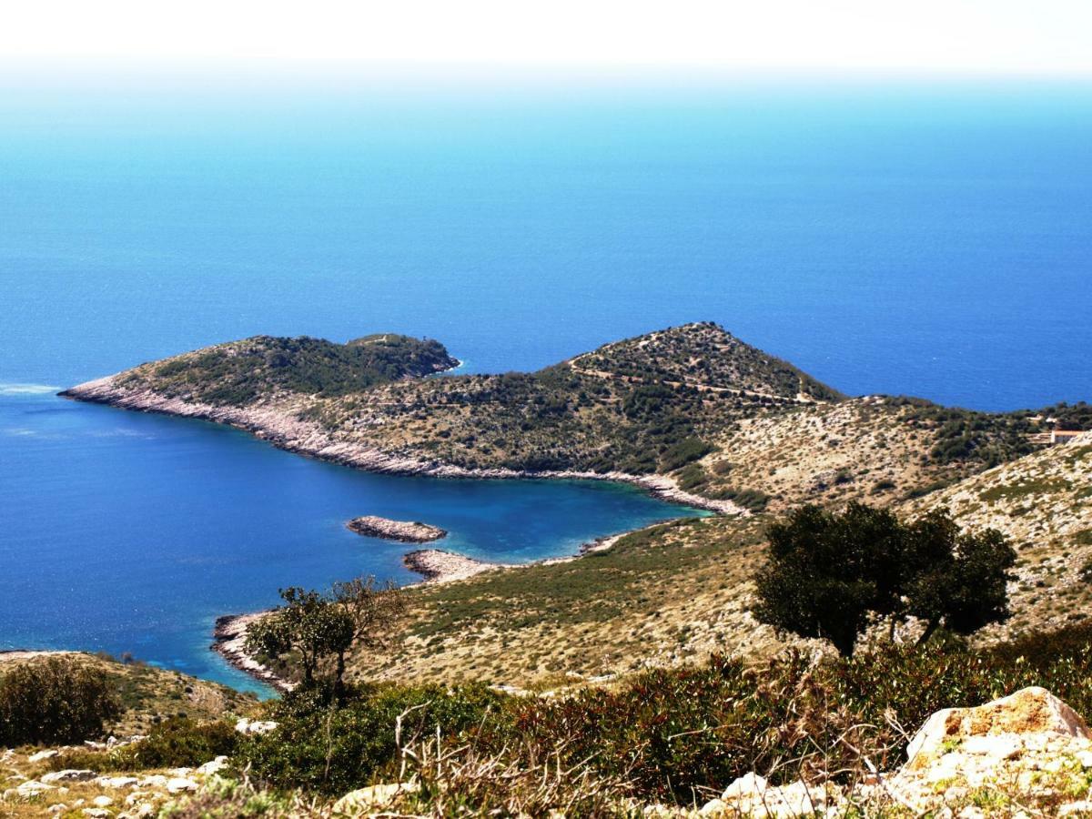 Apartments Luza Lastovo Экстерьер фото